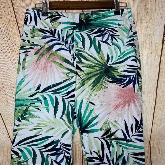 NWT Roz & Ali tropical Classic Fit Ankle Crop Pant - Picture 3 of 11